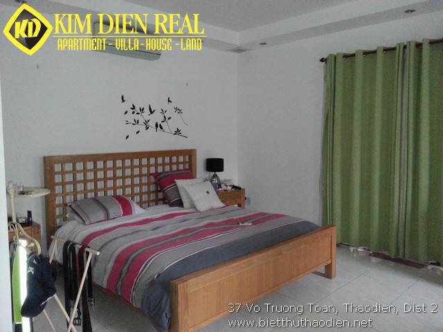 Long description image 1