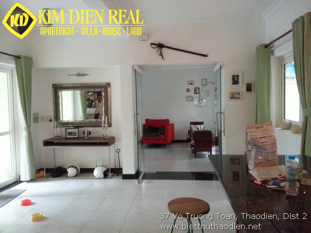 Long description image 1