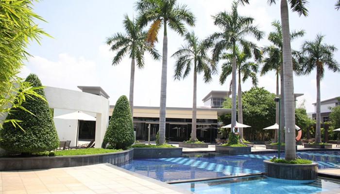 Long description image 1