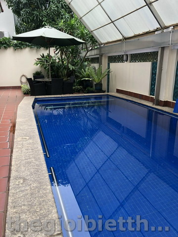 Long description image 1