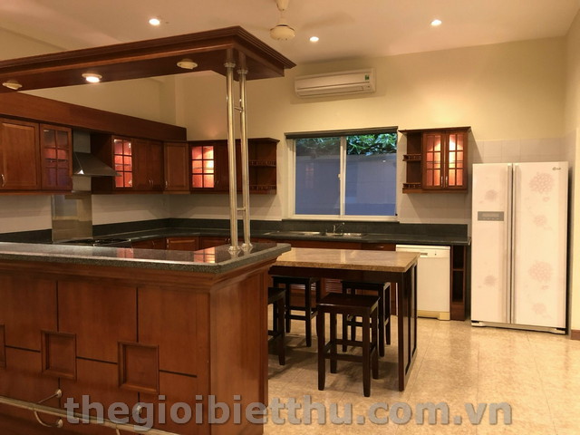 Long description image 1