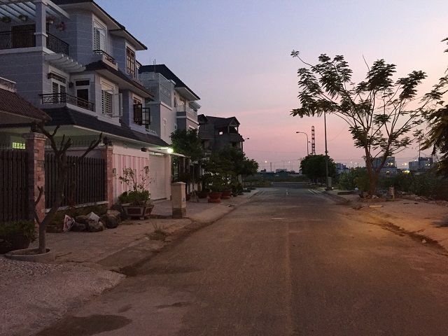 Long description image 1