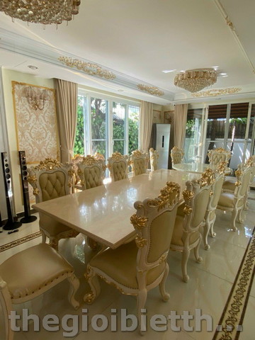 Long description image 1