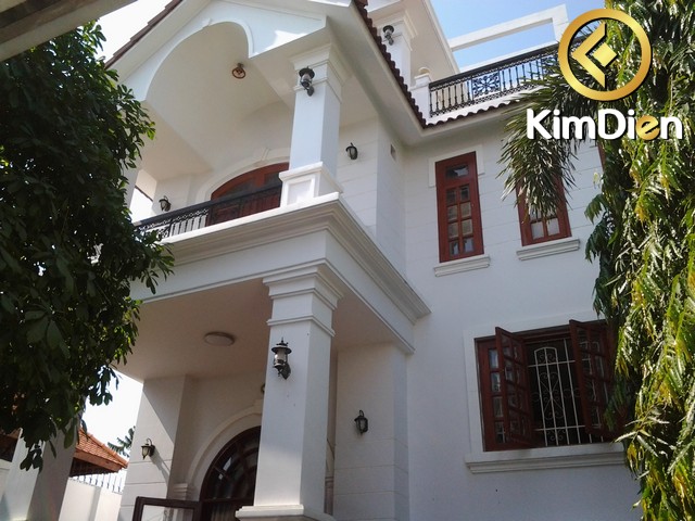 Long description image 1