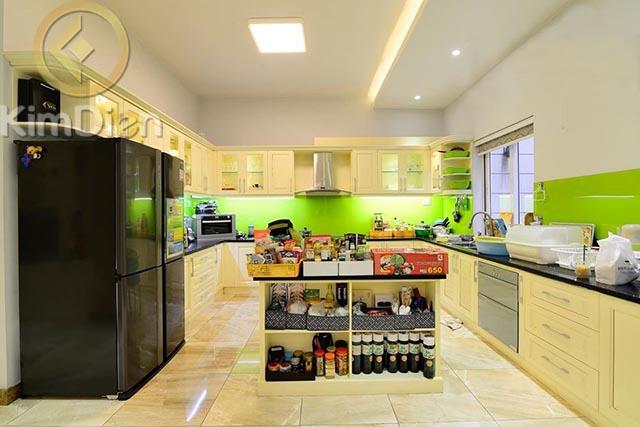 Long description image 1