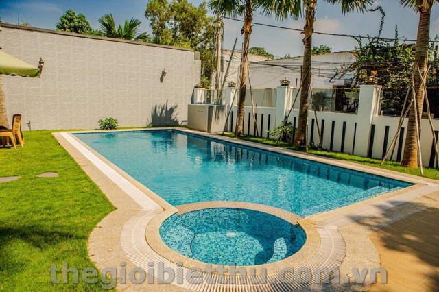 Long description image 1