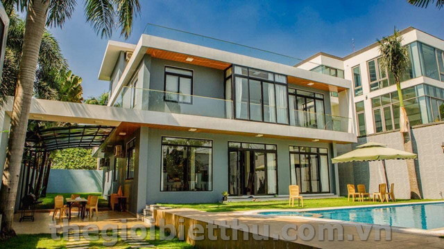 Long description image 1