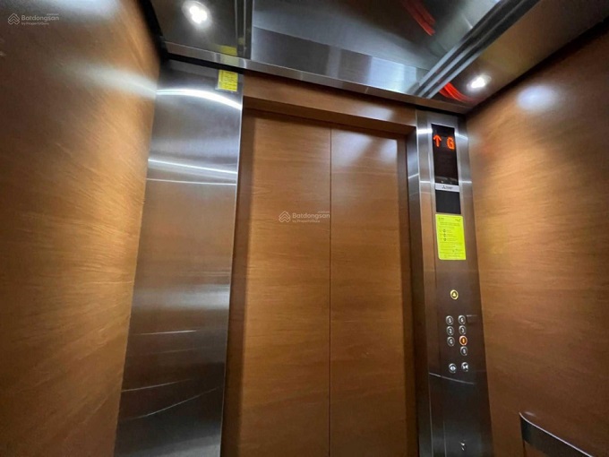 Long description image 1