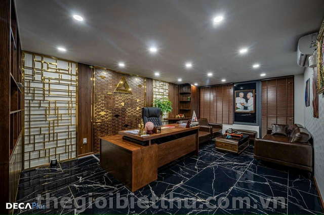 Long description image 1