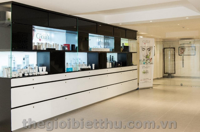 Long description image 1