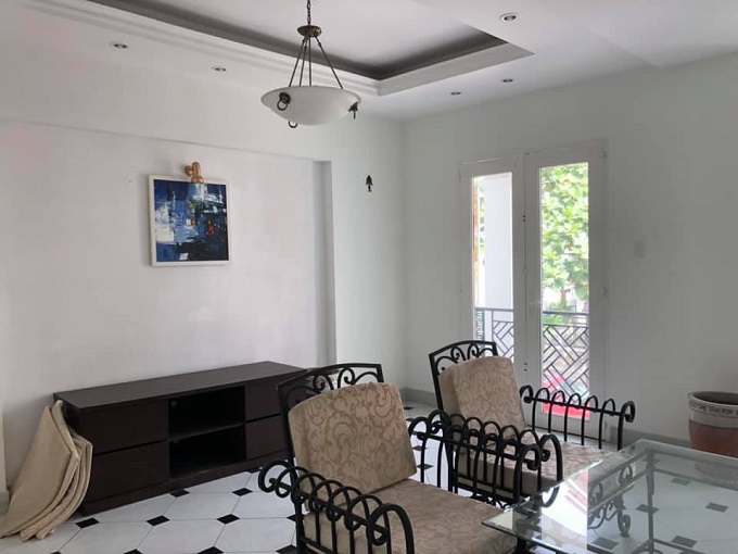 Long description image 1