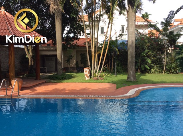 Long description image 1