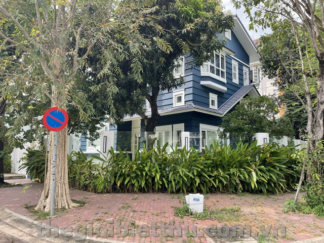 Long description image 1
