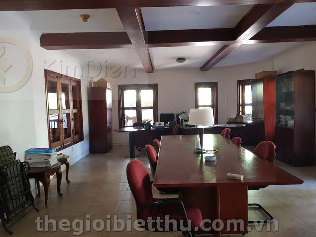 Long description image 1