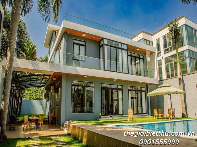 Long description image 1