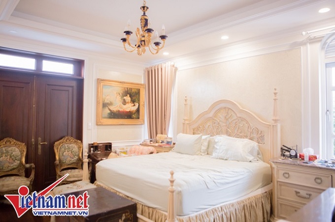 Long description image 1