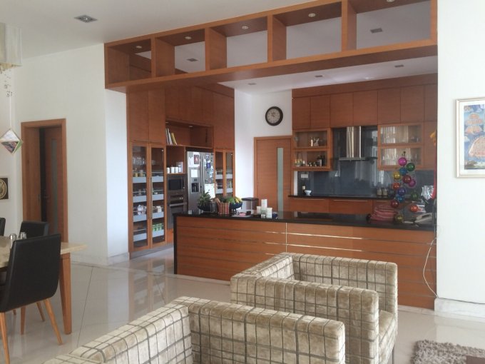 Long description image 1