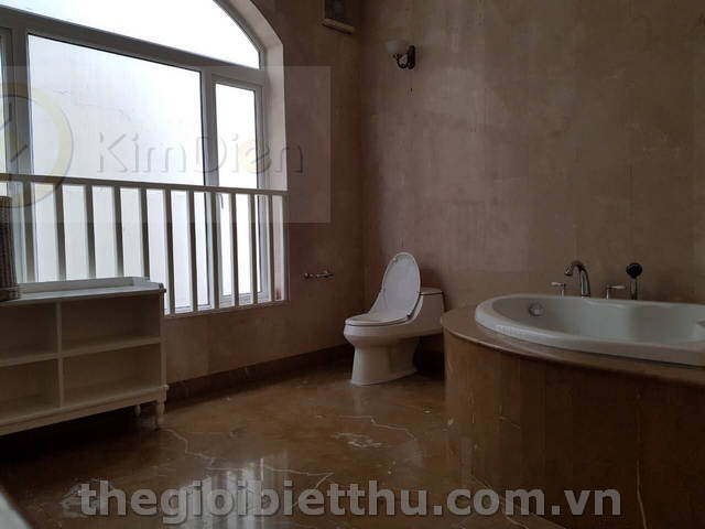 Long description image 1