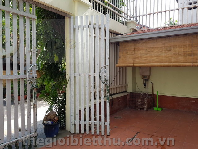 Long description image 1