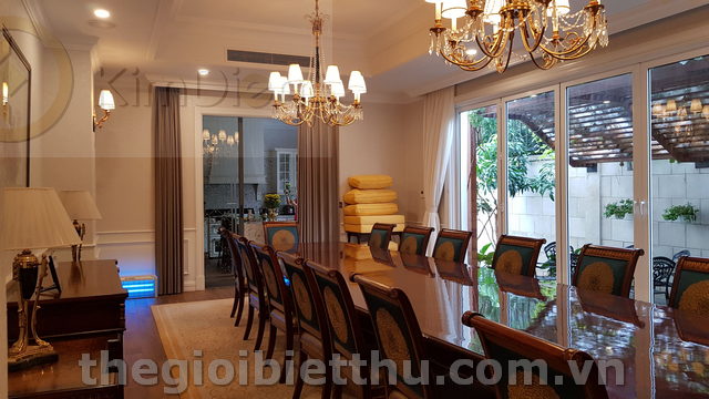 Long description image 1