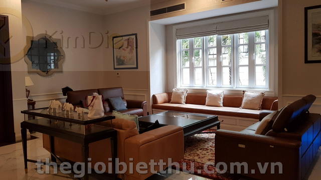 Long description image 1