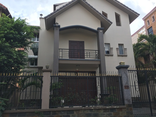 Long description image 1