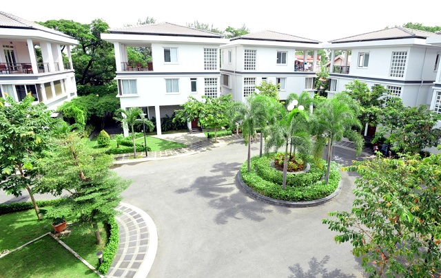 Long description image 1