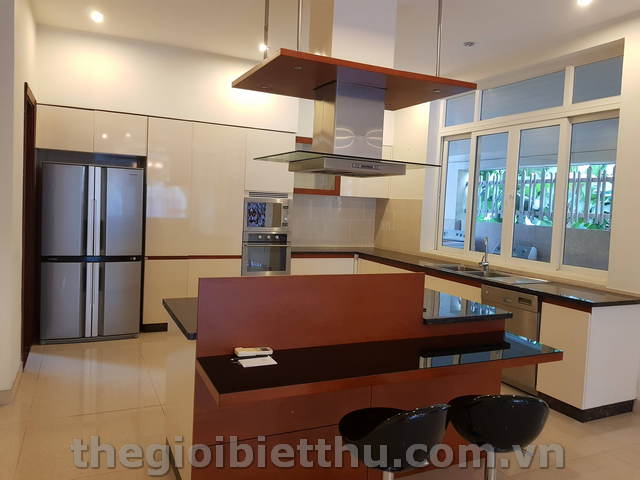 Long description image 1