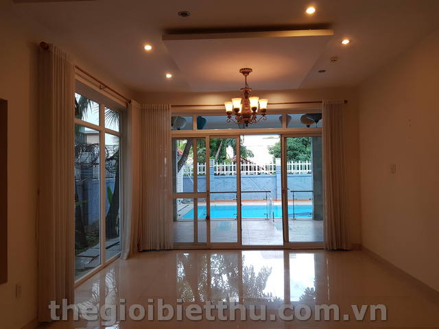 Long description image 1