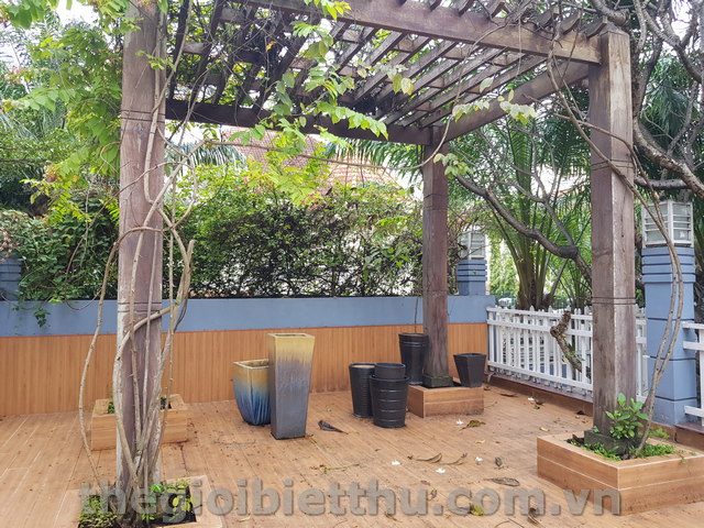 Long description image 1