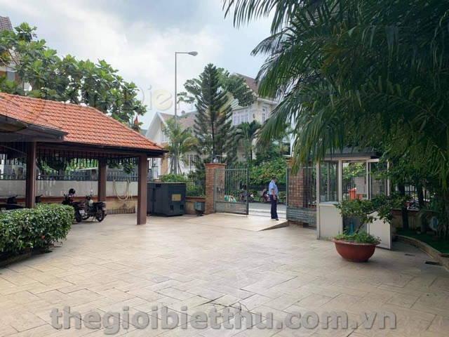 Long description image 1