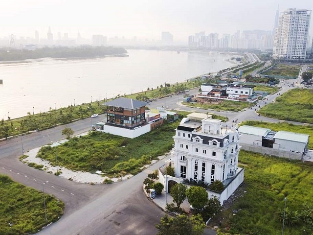Long description image 1