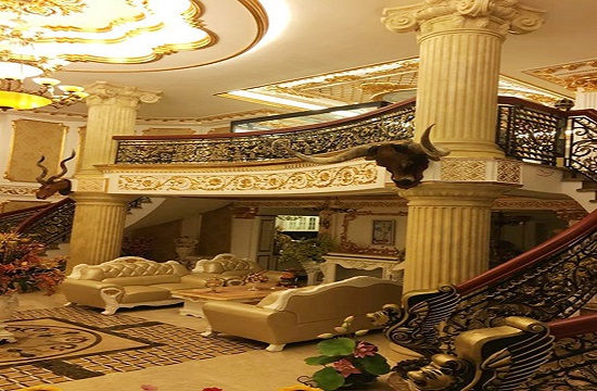 Long description image 1