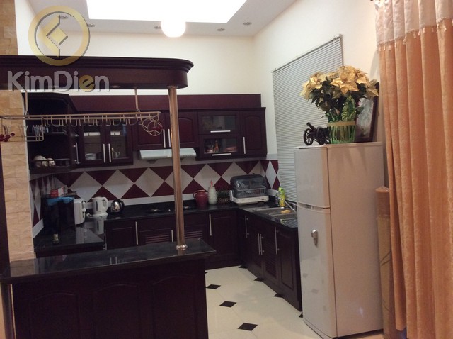 Long description image 1