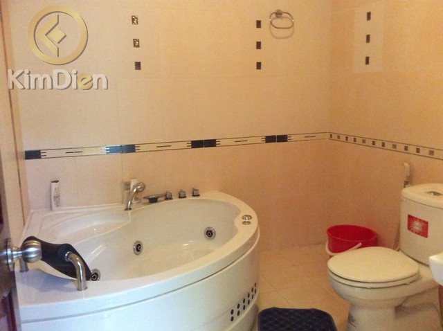 Long description image 1