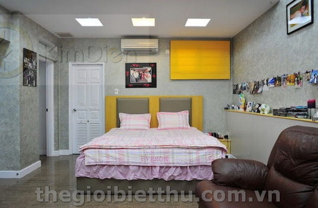 Long description image 1