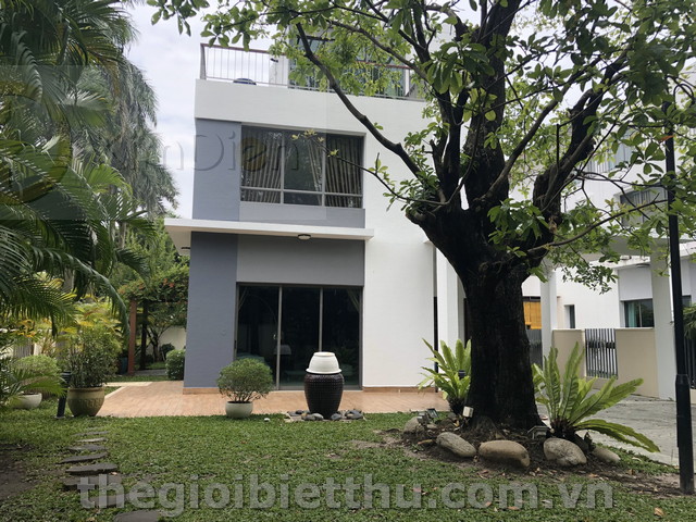 Long description image 1