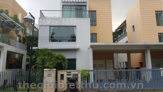 Long description image 1