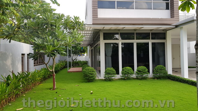 Long description image 1