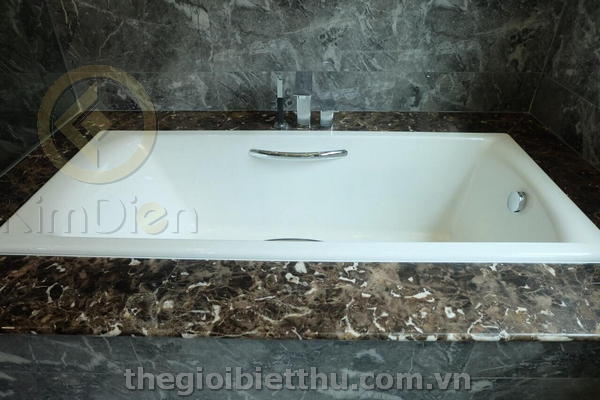 Long description image 1