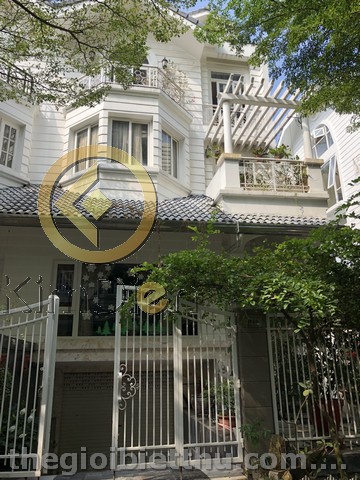 Long description image 1