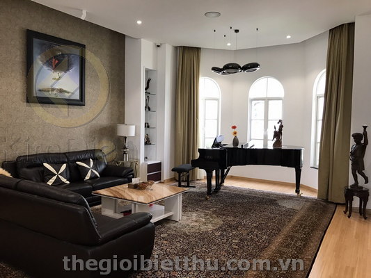 Long description image 1