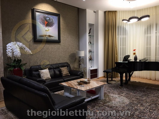 Long description image 1