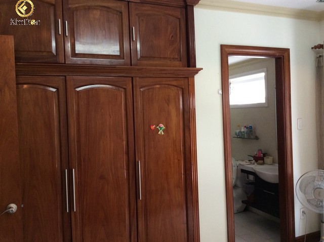 Long description image 1