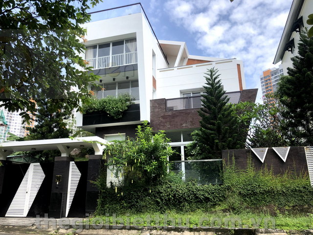 Long description image 1