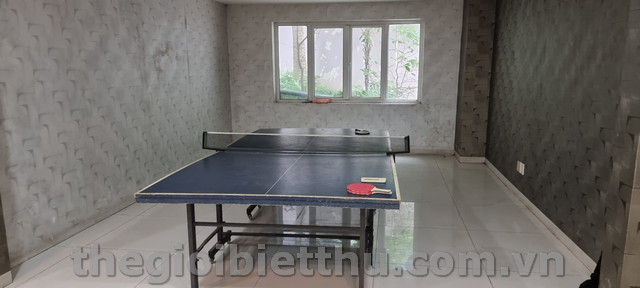 Long description image 1