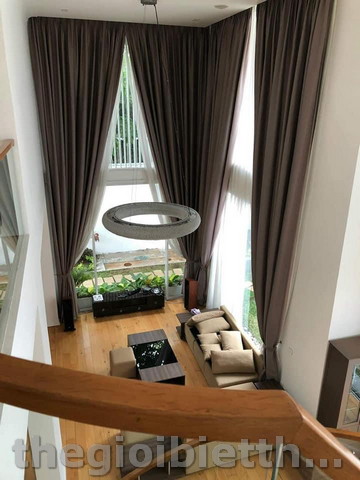 Long description image 1