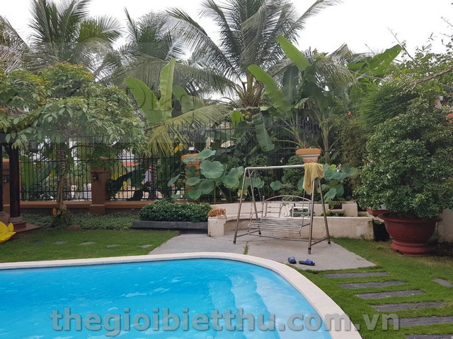 Long description image 1