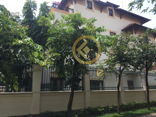 Long description image 1