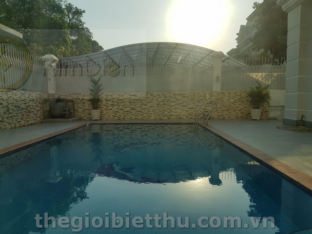 Long description image 1